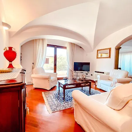 Apartment Casa Sterlizia *